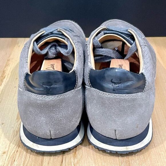 Trask Gray Suede Retro Sneakers. Size 10.5M. - Picture 4 of 8